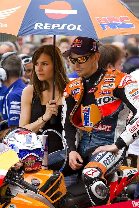 The Early Retirement of Casey Stoner: Unraveling the Factors Behind a Champion’s Sudden Farewell