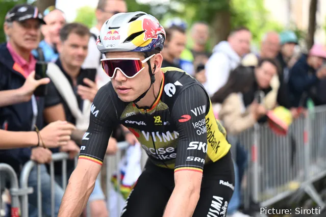 De stukken zijn nog niet op hun plek gevallen: Wout van Aert blijft vasthouden aan zijn jacht op etappezeges tijdens de rest van de Tour de France 2025*